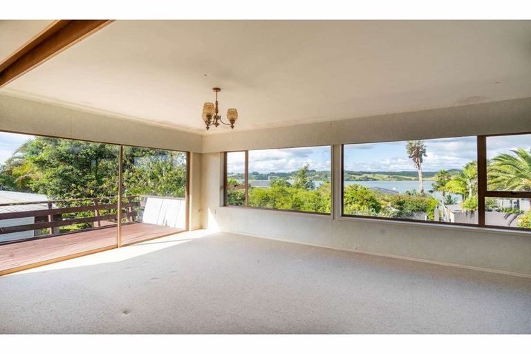 Photo of property in 39 Rangitane Loop Road, Kerikeri, 0294