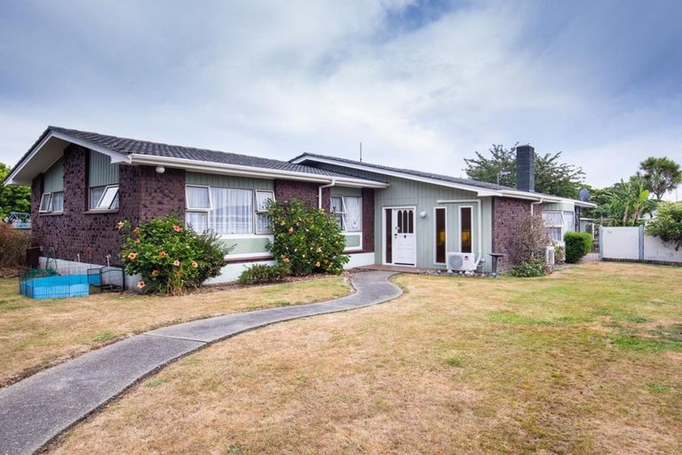 Photo of property in 3 Kebbell Avenue, Levin, 5510