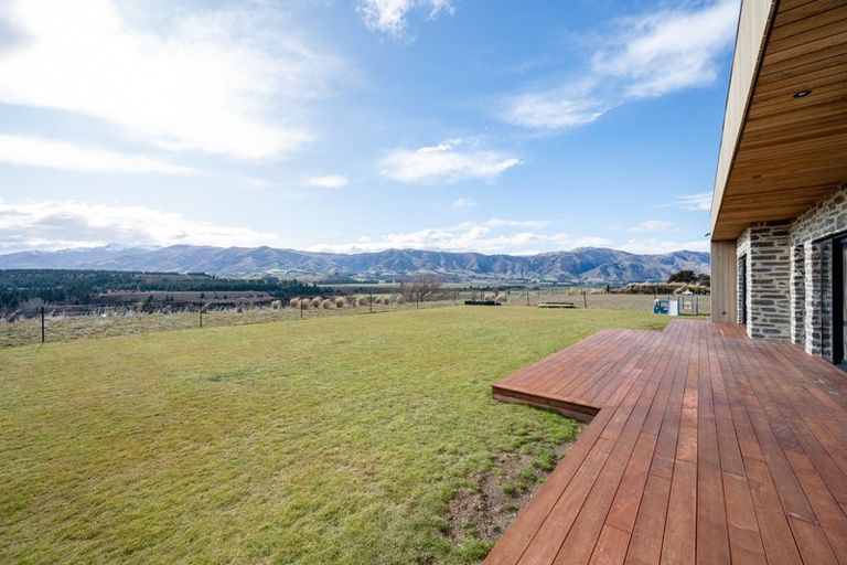 Photo of property in 9 Jackson Rise, Luggate, Wanaka, 9383