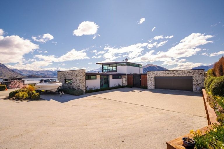 Photo of property in 13 Clearview Street, Wanaka, 9305