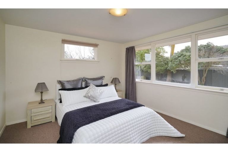 Photo of property in 195 Grimseys Road, Redwood, Christchurch, 8051