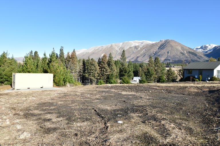 Photo of property in 80 Ohau Drive, Lake Ohau, Twizel, 9412