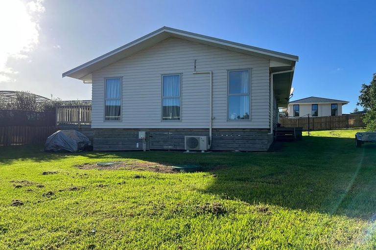 Photo of property in 23 Sunset Drive, Baylys Beach, Dargaville, 0377