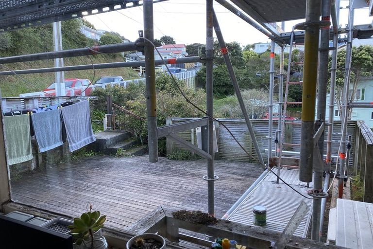 Photo of property in 27 Mccoll Street, Vogeltown, Wellington, 6021