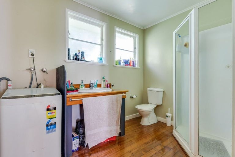 Photo of property in 1a Kensington Mews, Hokowhitu, Palmerston North, 4410