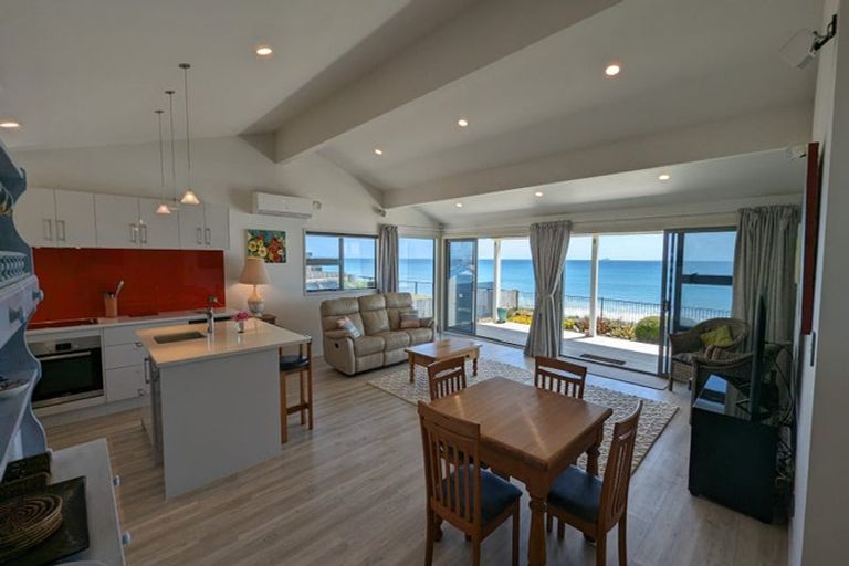 Photo of property in 355 Pukehina Parade, Pukehina, Te Puke, 3189