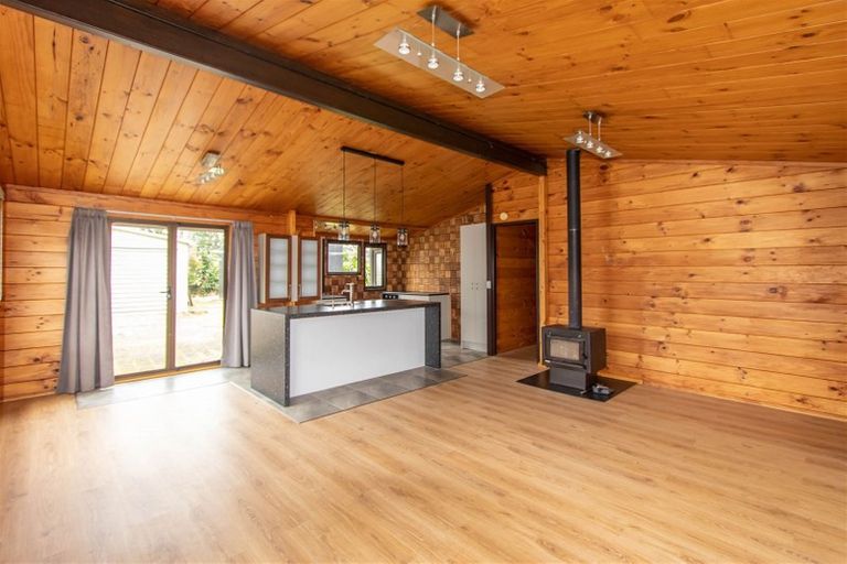 Photo of property in 80 Rewa Street, Inglewood, 4330