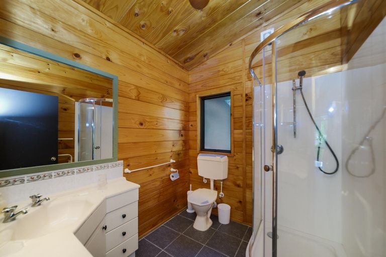 Photo of property in 11 The Bush Track, Aokautere, 4471