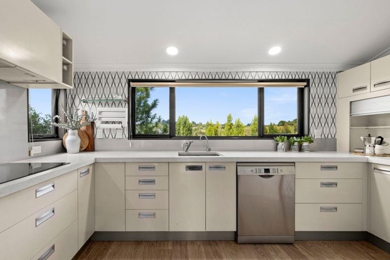 Photo of property in 3 Nilgiri Road, Poraiti, Napier, 4182