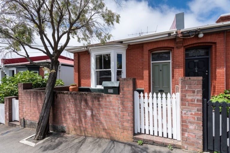 Photo of property in 355 Adelaide Road, Newtown, Wellington, 6021