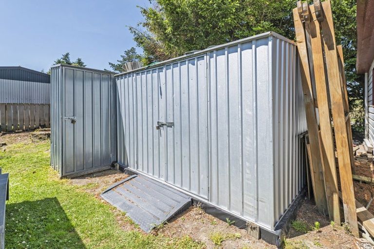 Photo of property in 12 Gift Street, Coalgate, 7673