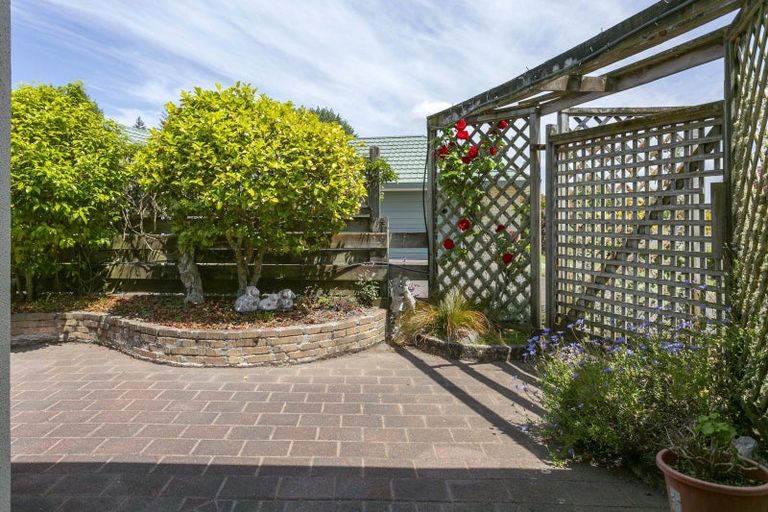 Photo of property in 61 Balmoral Drive, Hilltop, Taupo, 3330