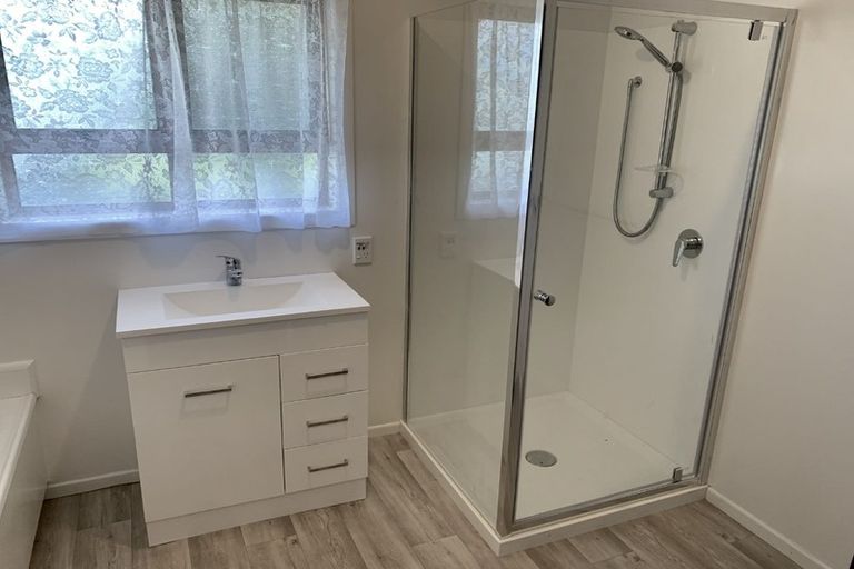 Photo of property in 71 Cambridge Road, Hillcrest, Hamilton, 3216