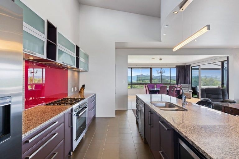 Photo of property in 114 Te Pamahue Drive, Whangamata, 3620