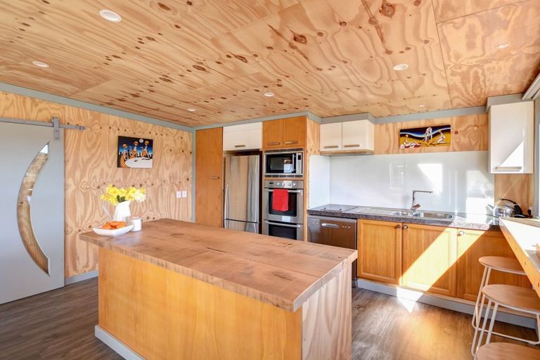 Photo of property in 125 Moturata Road, Taieri Beach, Taieri Mouth, 9091