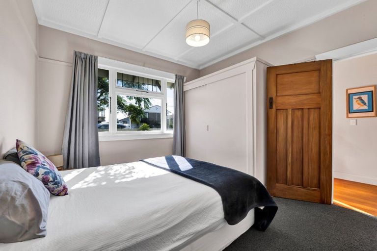 Photo of property in 22 Ngaio Street, Strandon, New Plymouth, 4312