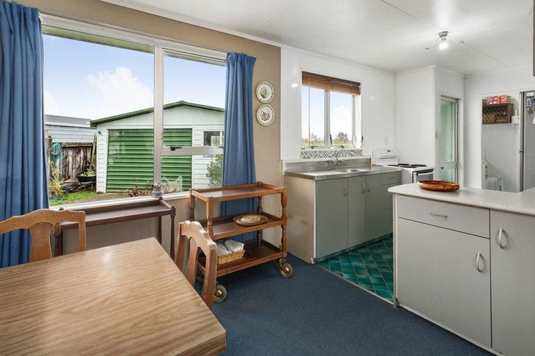 Photo of property in 10 Menzies Place, Paeroa, 3600