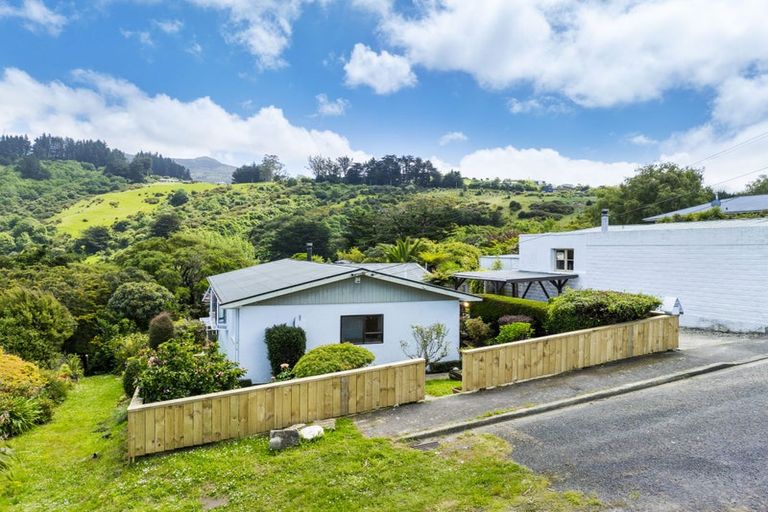 Photo of property in 24 Downes Road, Roseneath, Port Chalmers, 9023
