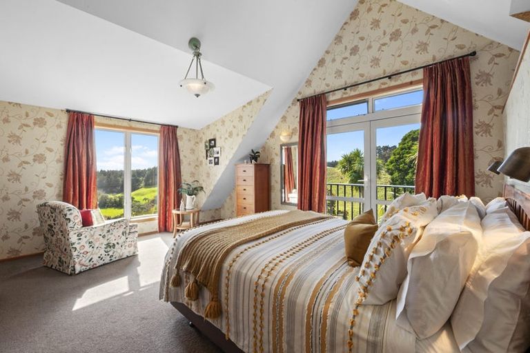 Photo of property in 211 Smart Road, Hillsborough, New Plymouth, 4372