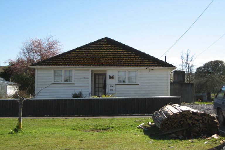 Photo of property in 7 Rangatira Road, Hunterville, 4730