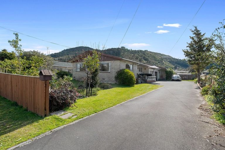 Photo of property in 19a Fairview Road, Western Heights, Rotorua, 3015