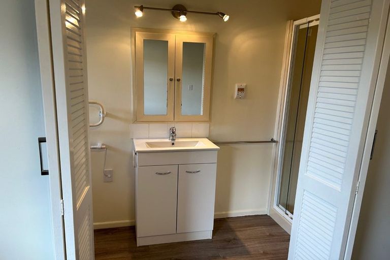 Photo of property in 14 Charnwood Grove, Waikanae, 5036