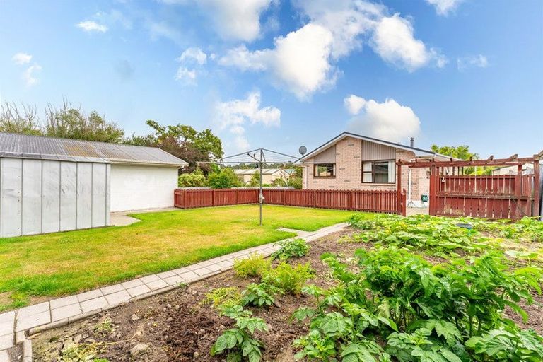 Photo of property in 132 Selwyn Street, Waimataitai, Timaru, 7910