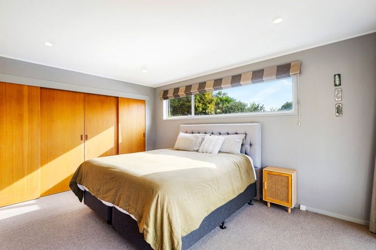 Photo of property in 11 Holyrood Street, Taradale, Napier, 4112