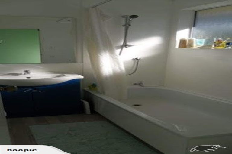 Photo of property in 1/107 Allington Road, Karori, Wellington, 6012