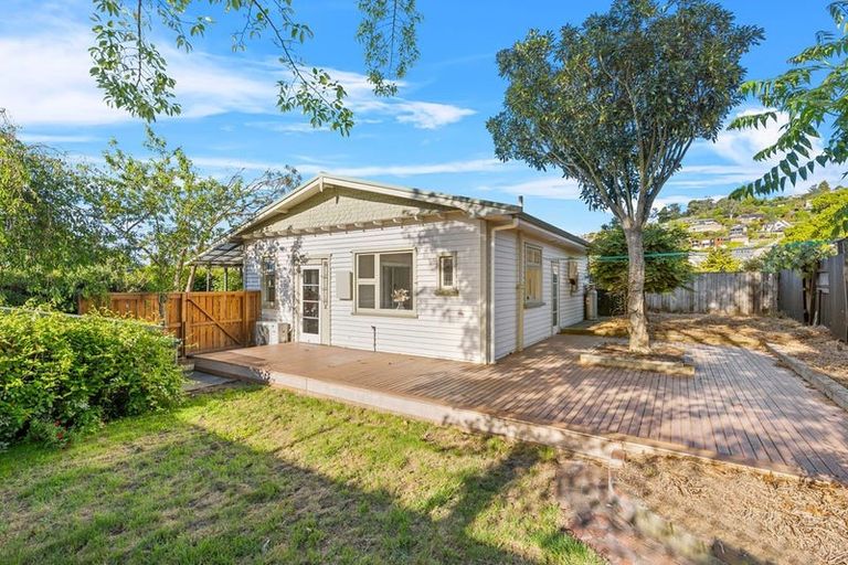 Photo of property in 86 Corson Avenue, Beckenham, Christchurch, 8023