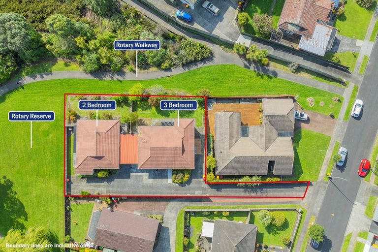 Photo of property in 2/10 Kentigern Close, Pakuranga, Auckland, 2010