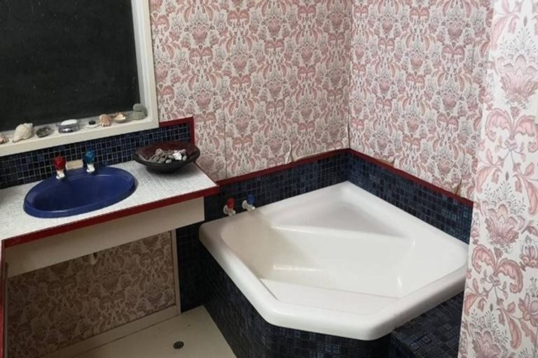 Photo of property in 46 Vale Road, Riverside, Whangarei, 0112