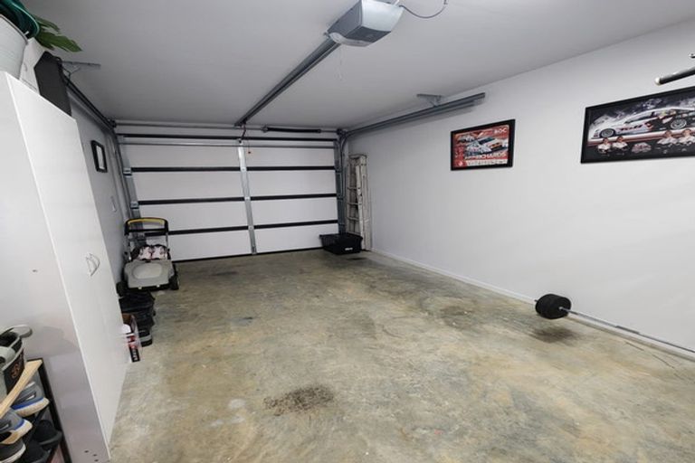 Photo of property in 6 Paddock Lane, Pukekohe, 2120