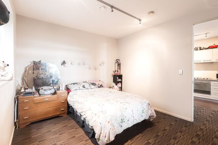 Photo of property in Vespa Apartments, 407/20 Hanson Street, Mount Cook, Wellington, 6021