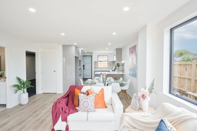 Photo of property in 1b Ferguson Street, Mangere East, Auckland, 2024