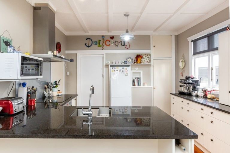 Photo of property in 174 Kennedy Road, Marewa, Napier, 4110