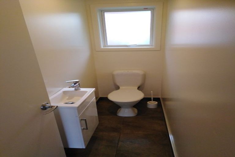 Photo of property in 22 Longmuir Street, Ilam, Christchurch, 8041