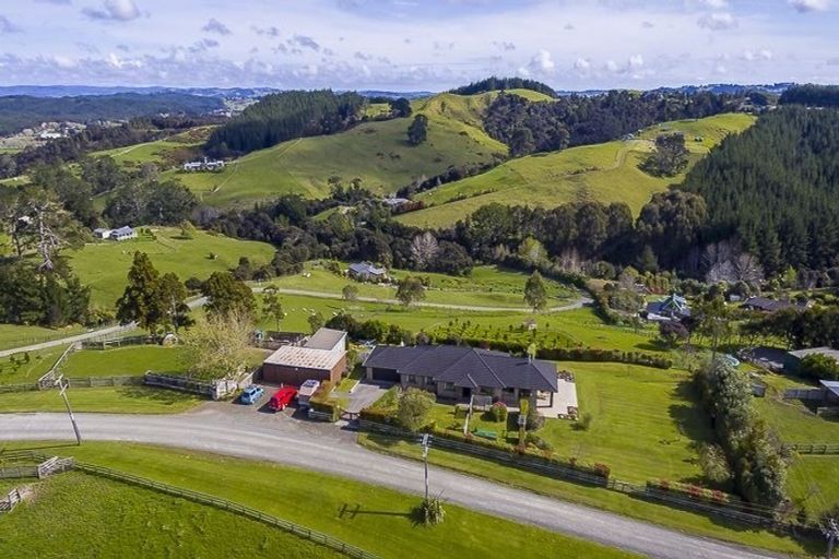 Photo of property in 91 Zanders Road, Helensville, Waimauku, 0882