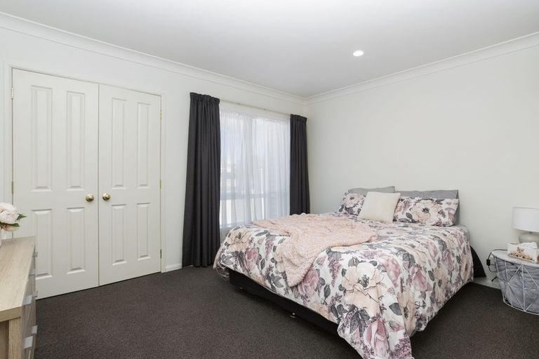 Photo of property in 87 Beatty Road, Pukekohe, 2120