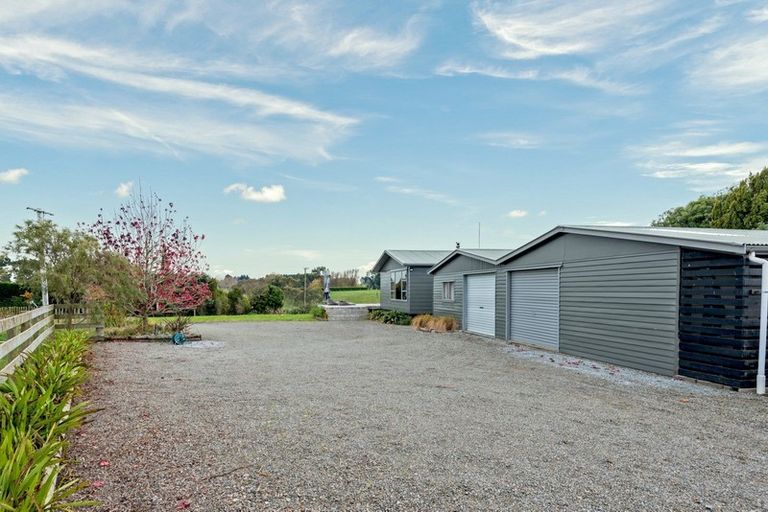 Photo of property in 174 Hendersons Line, Kelvin Grove, Palmerston North, 4470