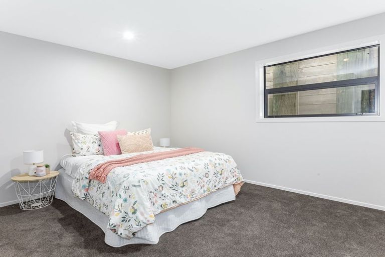 Photo of property in 8 Tradewinds Drive, Whitby, Porirua, 5024