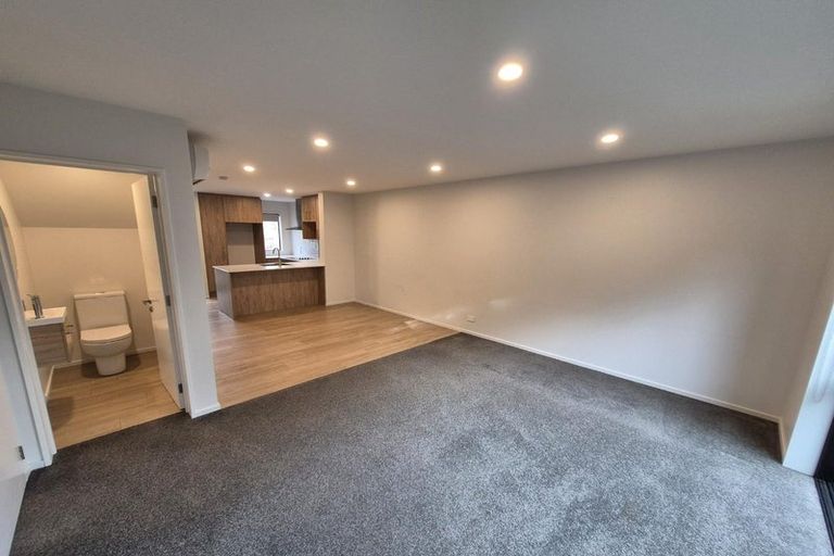 Photo of property in 2/102 Strickland Street, Sydenham, Christchurch, 8023