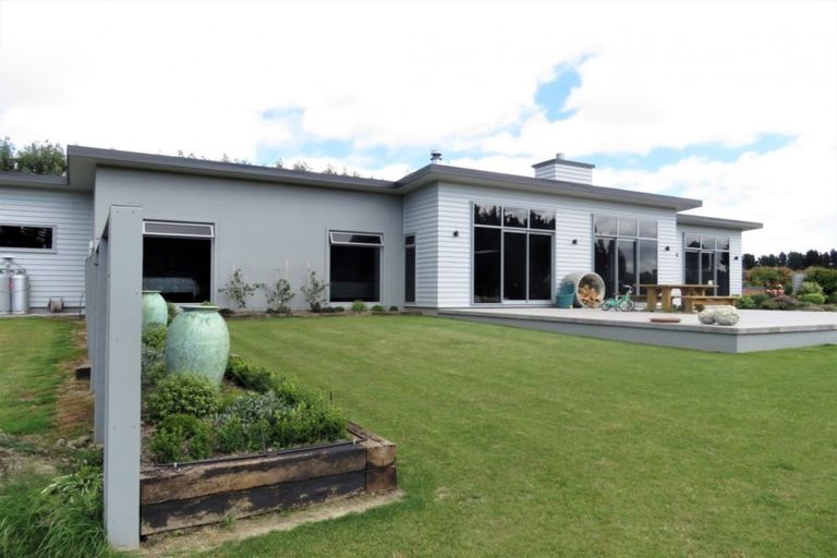 Photo of property in 33 Trailview Lane, Weston, Oamaru, 9401