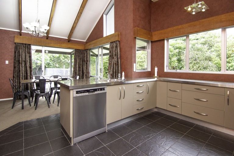 Photo of property in 43 Dittmer Drive, Awapuni, Palmerston North, 4412