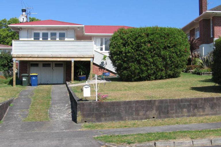 Photo of property in 7 Hepper Street, New Lynn, Auckland, 0600