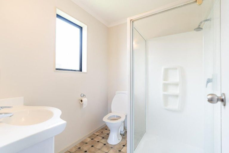 Photo of property in 21 Brooklyn Heights Drive, Kelvin Grove, Palmerston North, 4414