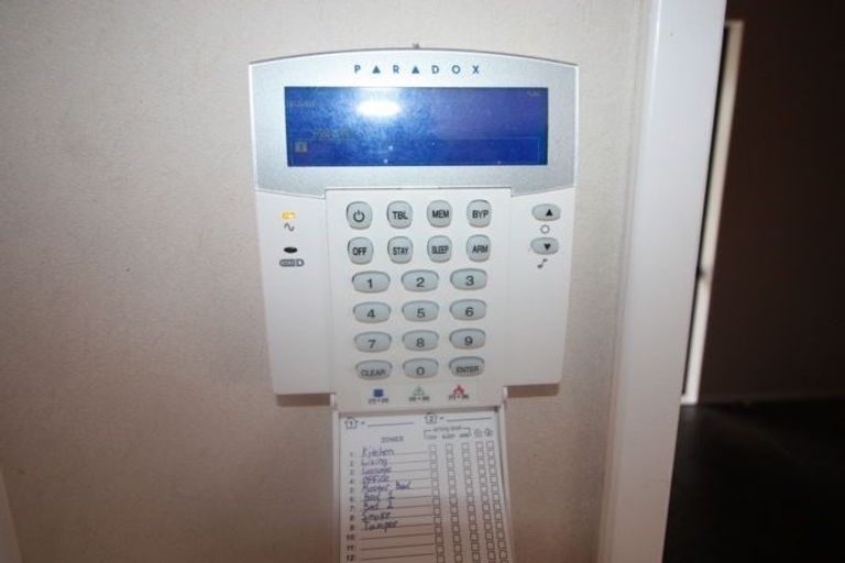 Photo of property in 17 Cleveland Heights, Kelvin Grove, Palmerston North, 4414