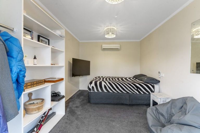 Photo of property in 103 Atkinson Avenue, Otaki Beach, Otaki, 5512