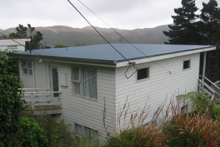 Photo of property in 49a Huntingdon Street, Northland, Wellington, 6012