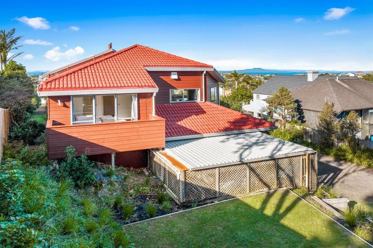 Photo of property in 6 Elsfield Place, Torbay, Auckland, 0630